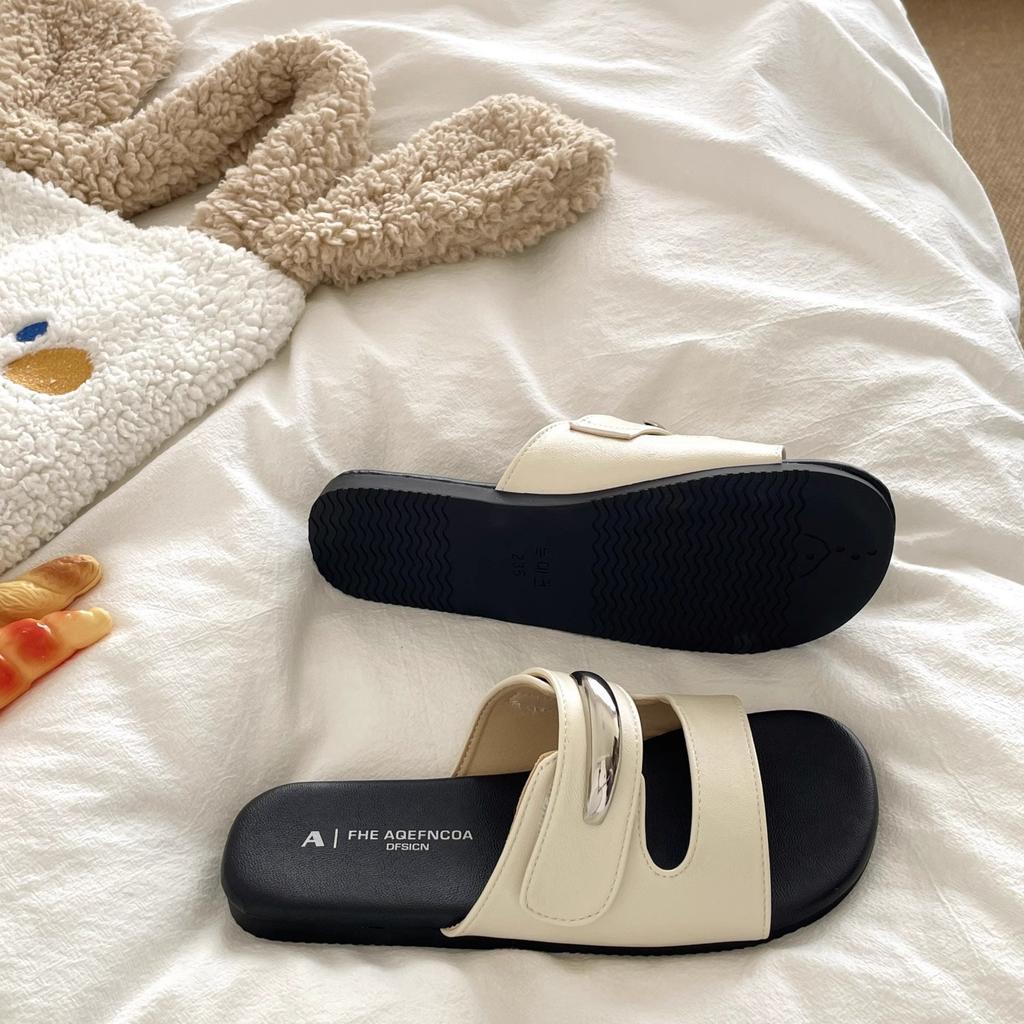 French Retro Silver One-word Drag Women Wear 2025 Summer New Lazy Soft Bottom Fairy Style with Skirt Sandals