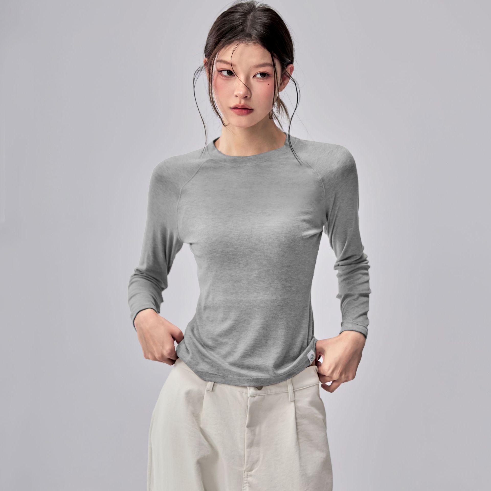 

Long-Sleeve Yoga Top | Soft, Stretchy Fitness Wear | Slim-Fit, Minimalist Athletic Top (Suitable for Outerwear) S светло-серый