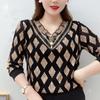 Office Lady Fashion Wave Printed Leaf T-shirt Lace Spliced Embroidery Chic Pearl Three-dimensional Decoration V-Neck Pullovers