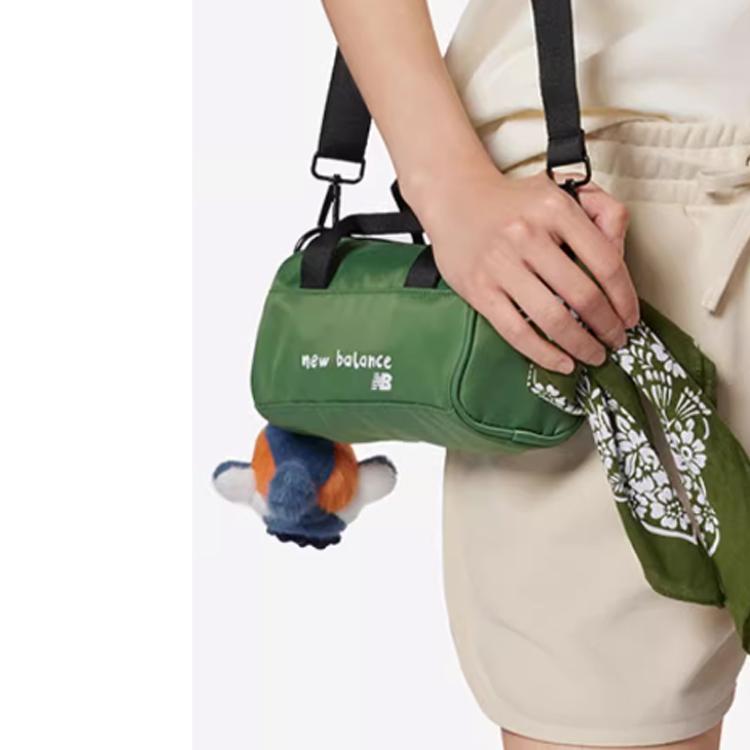 New New Balance Fabric Shoulder Bag Crossbody Bag Regular Unisex Green LAB42411-OVN