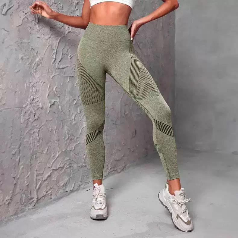 Polka Dot High-Waist Butt-Lifting Yoga Pants - Women's Cropped Fitness Leggings