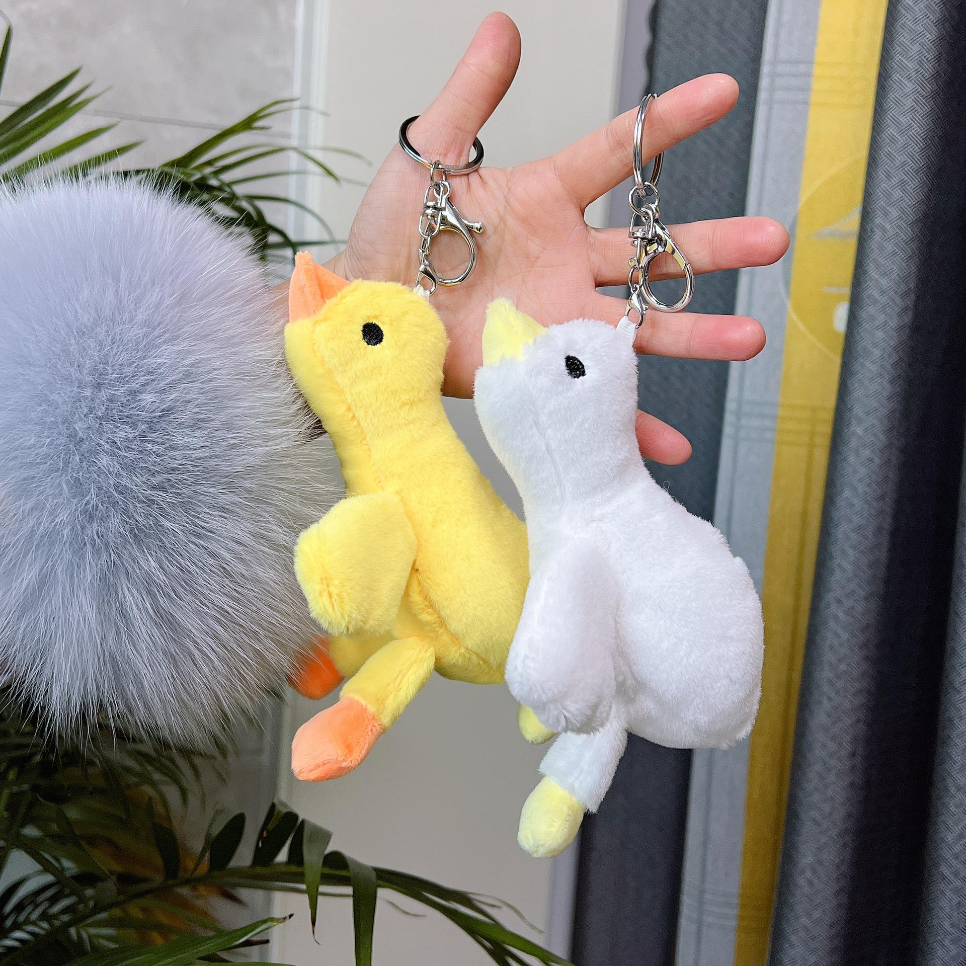 

TikTok White Goose Plush Keychain Doll Length 19 cm
