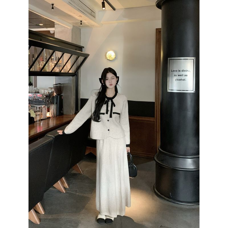 Kumikumi Sweet Style Suit Bows Contrast Color Knitwear Women's Autumn Apricot Drape Skirt Two-piece Set