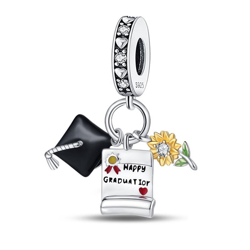Graduation Charms Coppertrip Phone Charms Bead Friendship Schoolbag Pendants Fit Bracelet Diy Jewelry Marking