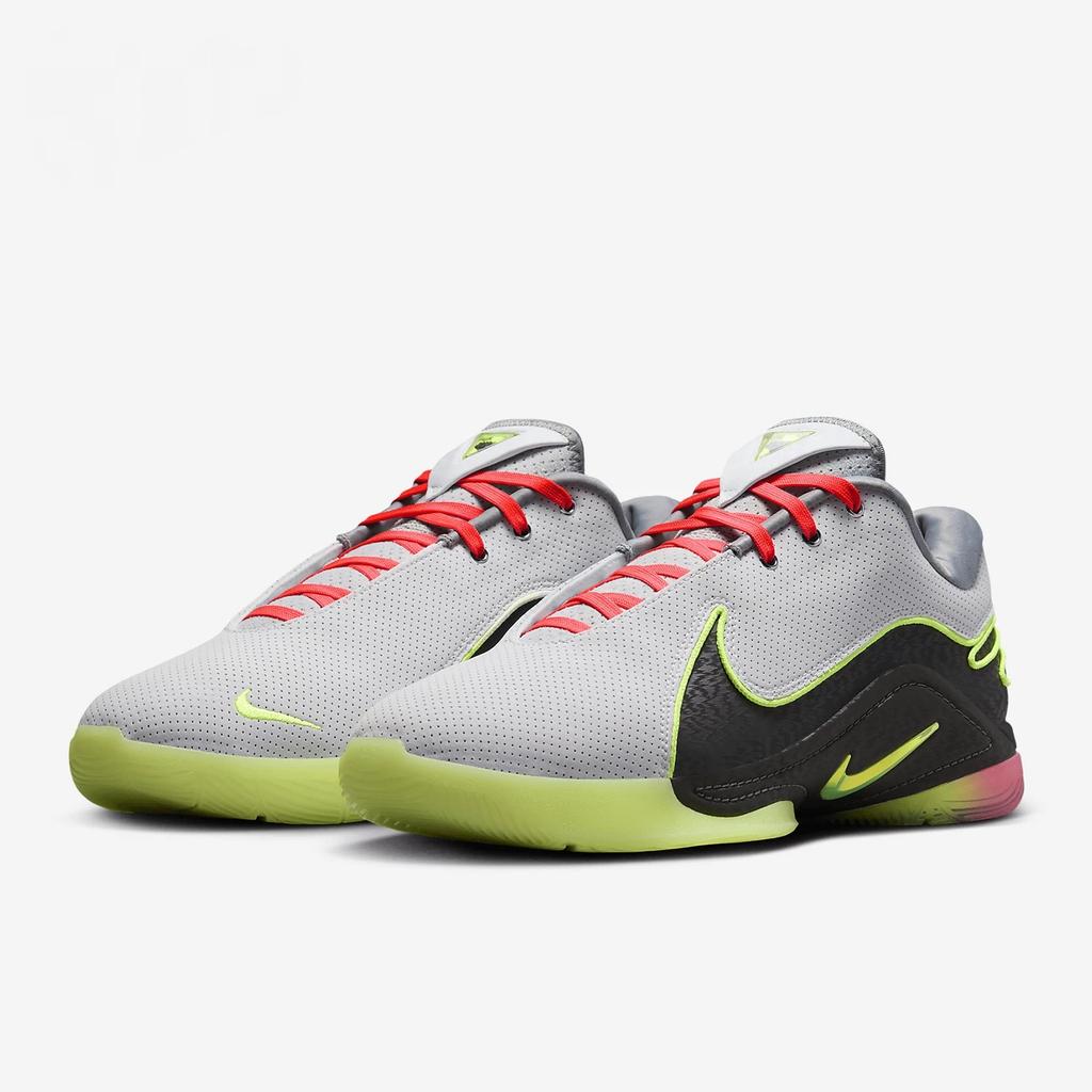 Nike LeBron 22 Moonlight Translucent Outsole Sneakers FZ1094-101