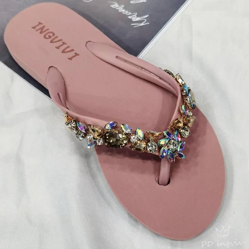 Fashion Slippers Women Glitter Flip Flops Summer 2025 Fashion Outdoor Rhinestone Chain Wedge Beach Slippers Jelly Hawaiian Flat Sandals