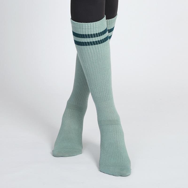 

Носки средней длины для йоги с противоскользящим покрытием Bodhi La Grip для осени и зимы One Size серый/синий