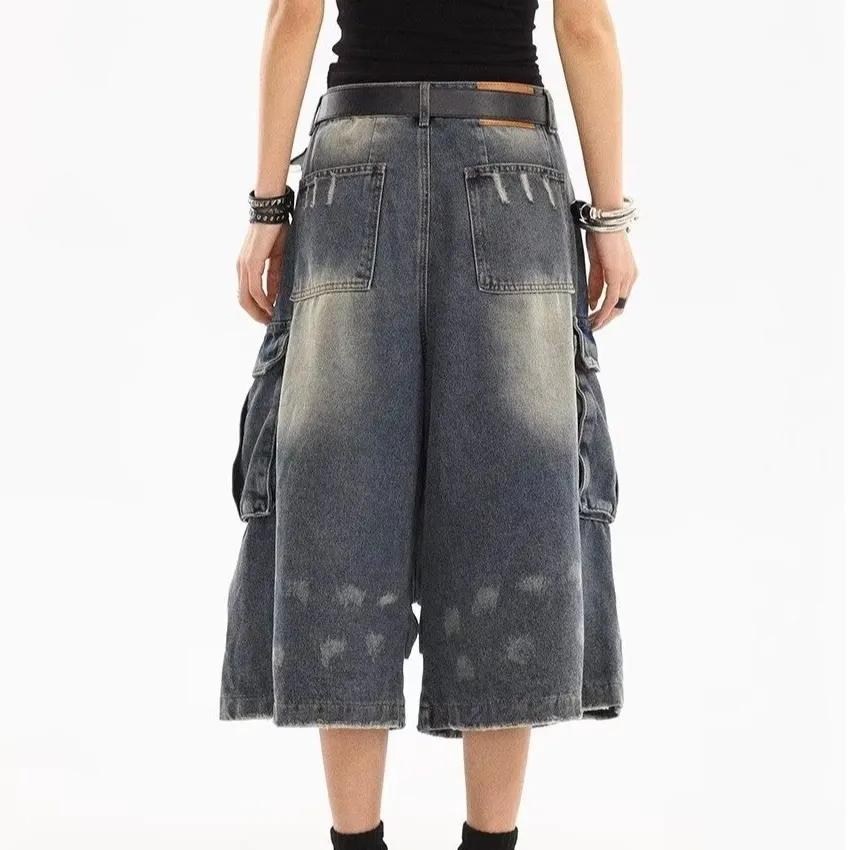 Pantaloni scurți din denim pentru femei, stil american, vintage, spălați, cu buzunare multiple, design plisat, lejer, drapeați, de șapte picioare