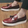 Fashion New Thick Soled Loafers Men's Alligator Pattern Leather Tassels Casual Shoes Male Outdoors Walking Sneakers Footwears
