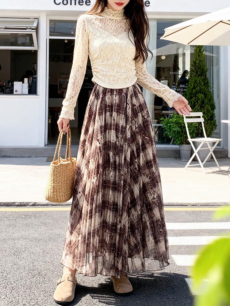 Fei Yuan Women's Lightweight Plaid Color Block Wide-Hem Skirt - Early Spring Fashion