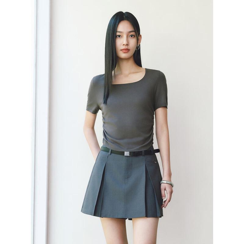 Dámský lehký pletený top s krátkým rukávem a U-výstřihem Peacebird