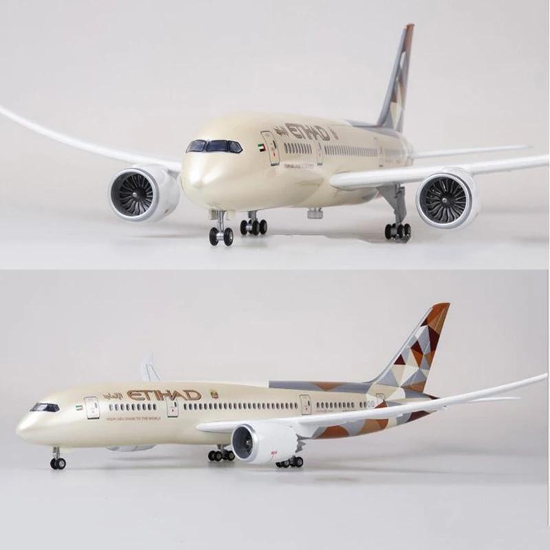 43CM 1/130 Model Airplane B787 Dreamliner Etihad Airline Aircraft Model Light Plane Adult Gifts Display Home Decor Accessories