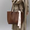 New Bag Autumn and Winter Tote Bag Versatile Leather Large Capacity Shoulder Large Bag Bucket Bag
