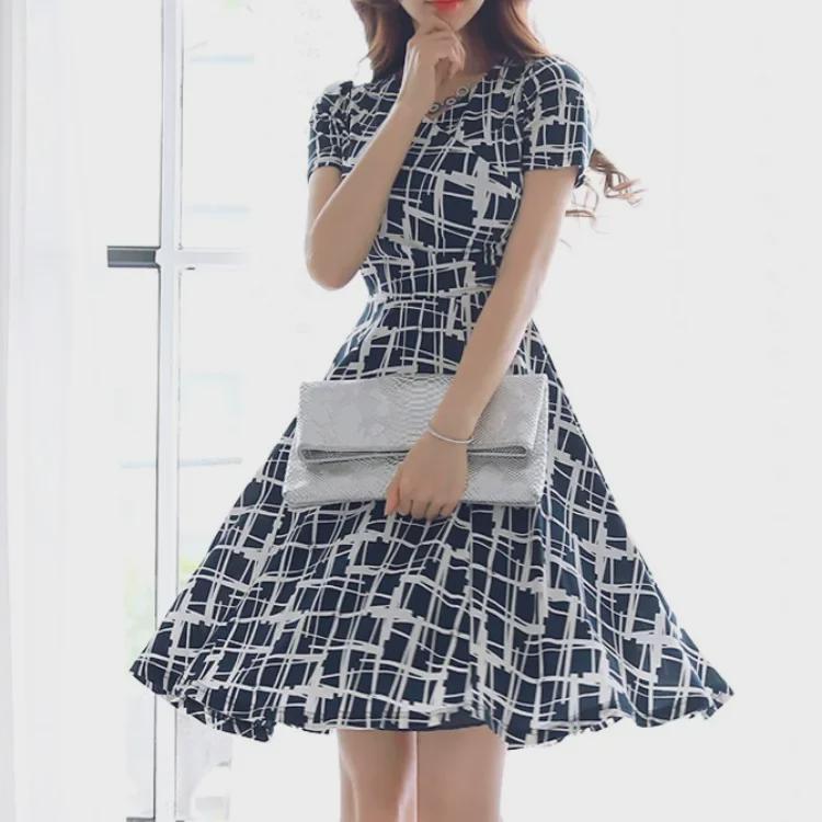 

2023 Summer Korean Retro Print Slimming Ruffle Midi Dress Small