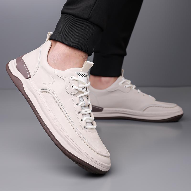 Fashion New casual men's board shoes Sports and leisure trend styles Office or daily work Young shoes High quality hot selling 38-44