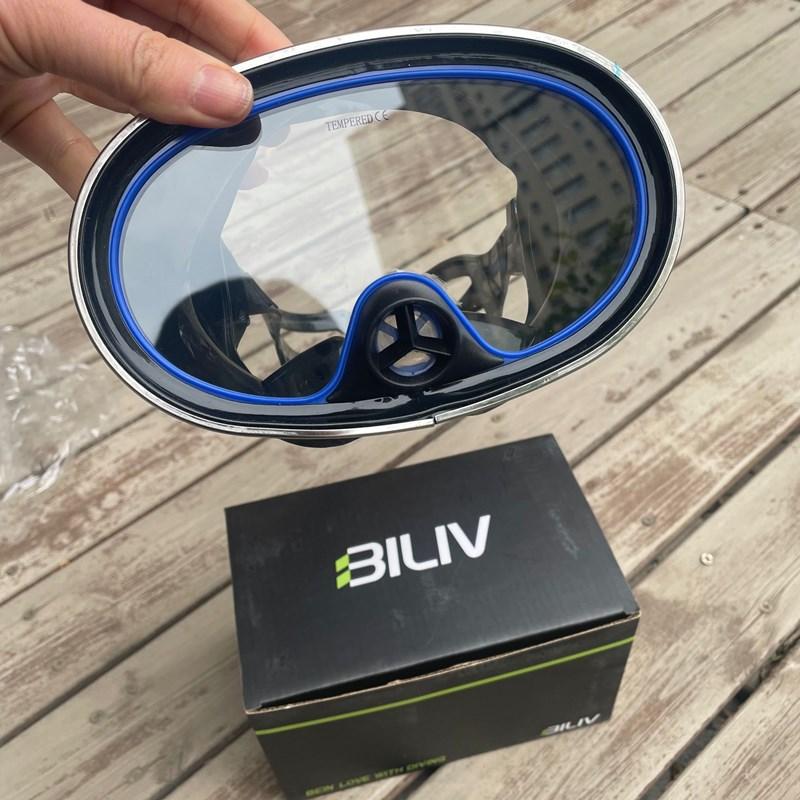 

Оборудование для сноркелинга для взрослых Маска для дайвинга из закаленного стекла Очки для подводного плавания с аквалангом Силиконовые профессиональные Односторонний носовой клапан «свиной нос» чёрный