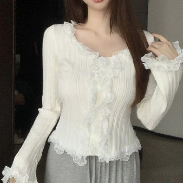 New Arrival: French Fashion Lace Patchwork Knit Cardigan - Sweet & Slim Fit for Early Autumn