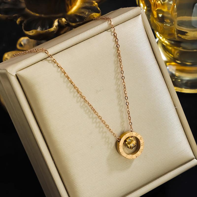 Hot-Selling Rose Gold Double Ring Roman Diamond Short Necklace