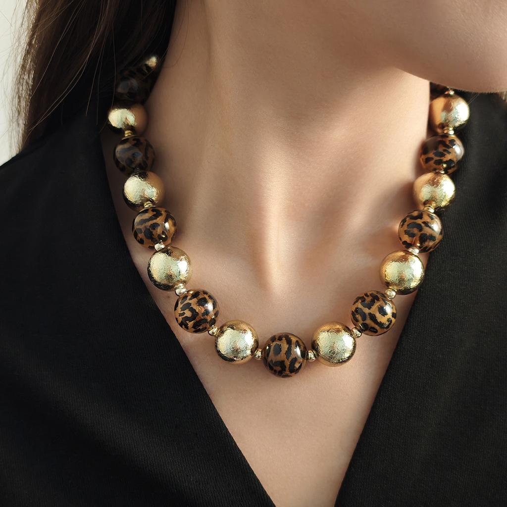 Retro Leopard Print Beaded Sweater Chain Light Luxury Maillard Exaggerated Punk Style Personalized Jewelry