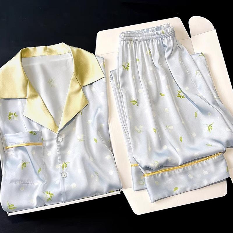 Spring And Summer Wind Floral Simulation Silk Pajamas Women'S Short-Sleeved Trousers Can Be Worn Outside Loungewear