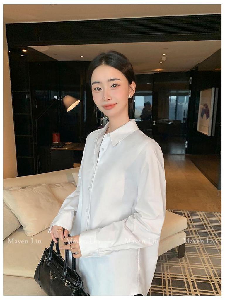2026 Spring Women's Minimalist Light Blue Loose Long Sleeve Lapel Shirt