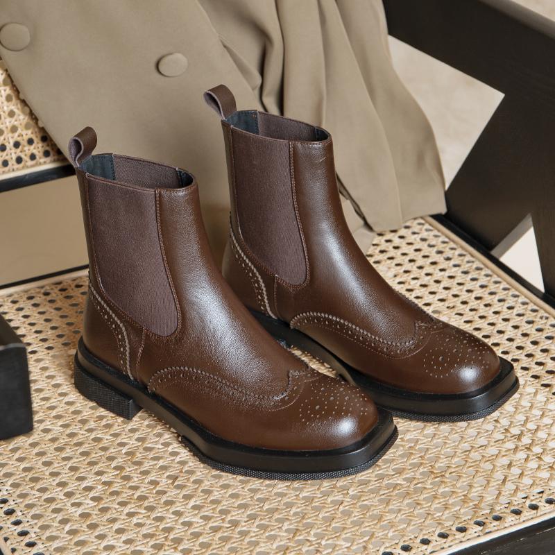Mote Hot Ekte Skinn Dame Støvletter Vinter Slip-On Utskårne Brogues Chelsea Støvletter Tykk Hæl Ankelstøvletter Damesko Britisk Stil