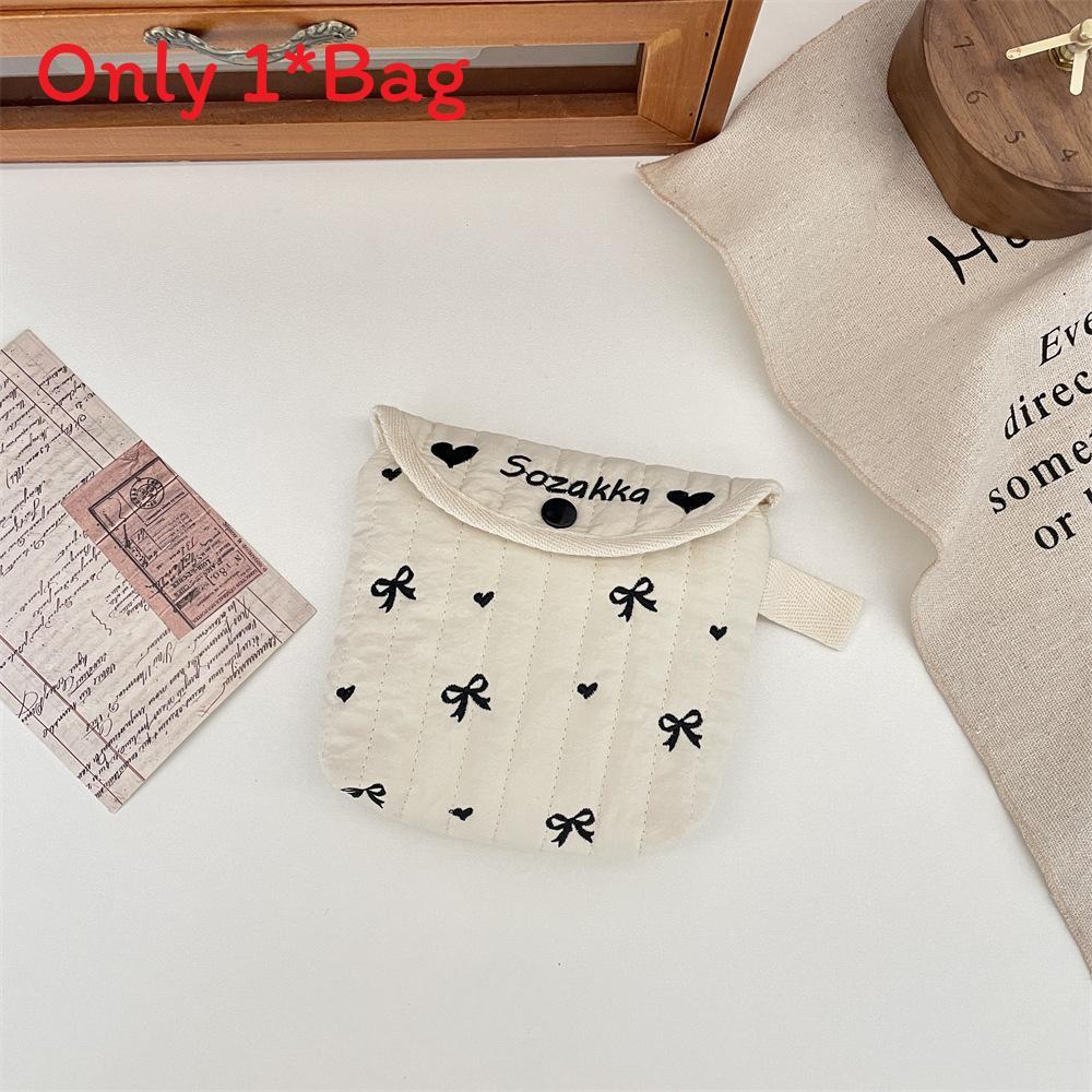 Modern Minimalist Polyester Large Capacity Sanitary Pad Storage Bag For Bedroom Organization