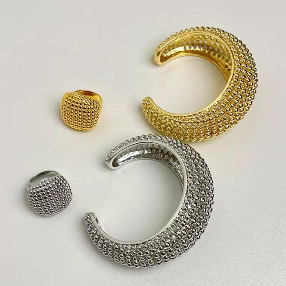 Vintage Open Cuff Bracelet Wrist Jewelry Fashion Luxury Ring Hollowed-out Round Bead Bracelet  Gift