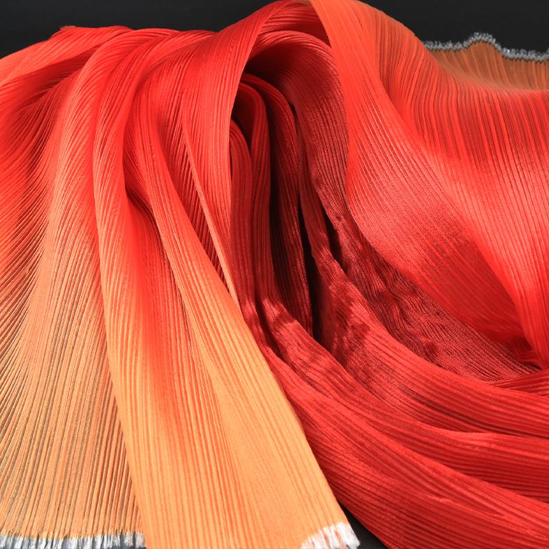 Pleated Organza Fabric for Wedding Decor & Floral Art - European/American Style