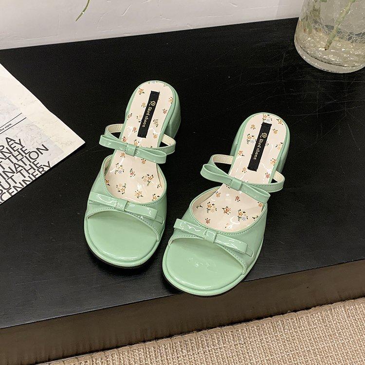 

2025 French fairy style with skirt sandals female thick heel open toe going out on the beach word with bow sandals 40