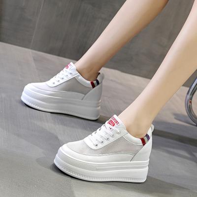 Trendige neue Muffin-Plateauschuhe mit Innenhöhe für Damen, Mesh-Schuhe, weiße Schuhe, lässige Sportschuhe