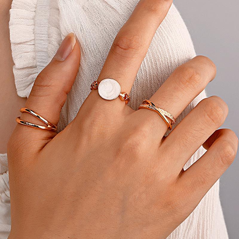 Retro Love Ring Set: 22-Piece European & American Multi-Joint Design for Women