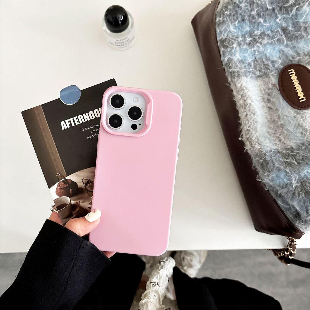 iPhone 15 Pro Max Silicone Case with Large Holes, Frosted Design, Ultra-Thin, Solid Color - Suitable for Men and Women.