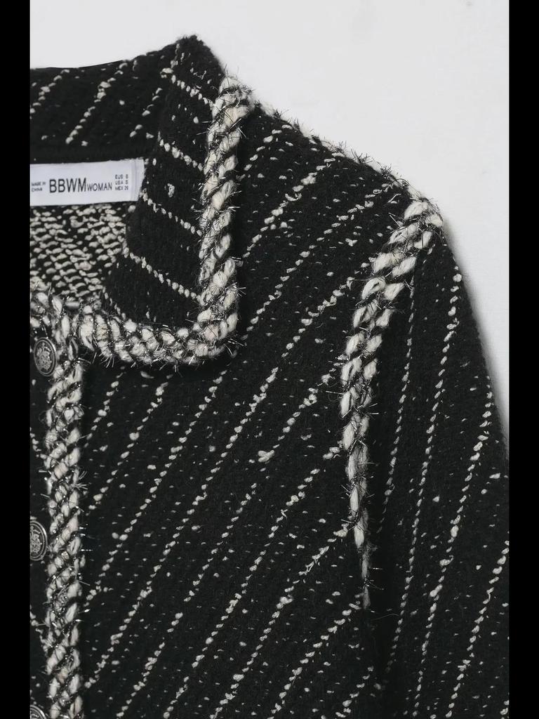 French Style Women's Knitted Suit: Single-Breasted Jacket + Short Skirt