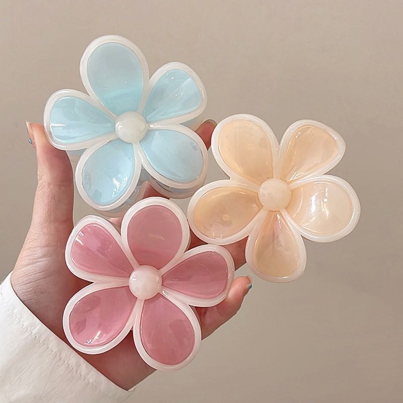 3 Pcs Large Classic Design Hair Claw Clips Flower Acrylic Fashion Headwear Barrette,Sweet Hair Accessories for Women Gift