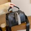 Vintage Tassel & Rivets Decor Handbag  Ladies Fashion Punk Style Crossbody Boston Bag  Women'S Y2k Style Novelty Bag