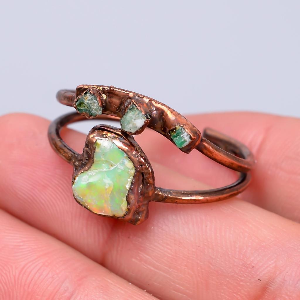 Ausgefallener Äthiopischer Opal Edelstein Kupfer Ewigkeit Elektrogeformter Freundschaftstagsring V-67