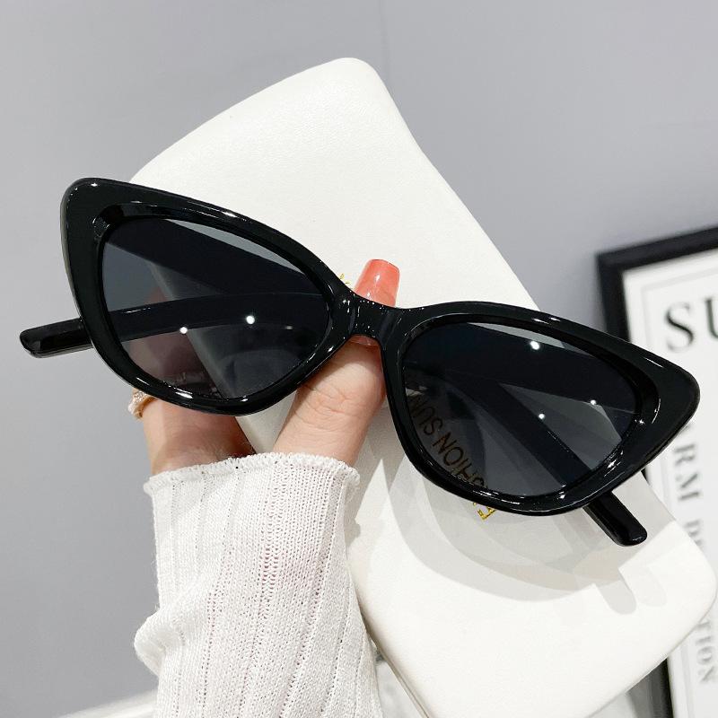 Fashion Vintage Cat Eye Sunglasses Women For Female Sun Glasses Oval Shades Luxury Brand Designer Elegant Lady Eyeglasses UV400