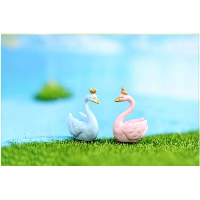 Cute Resin Cartoon Swan Figurines For Miniature Garden And Home Decor