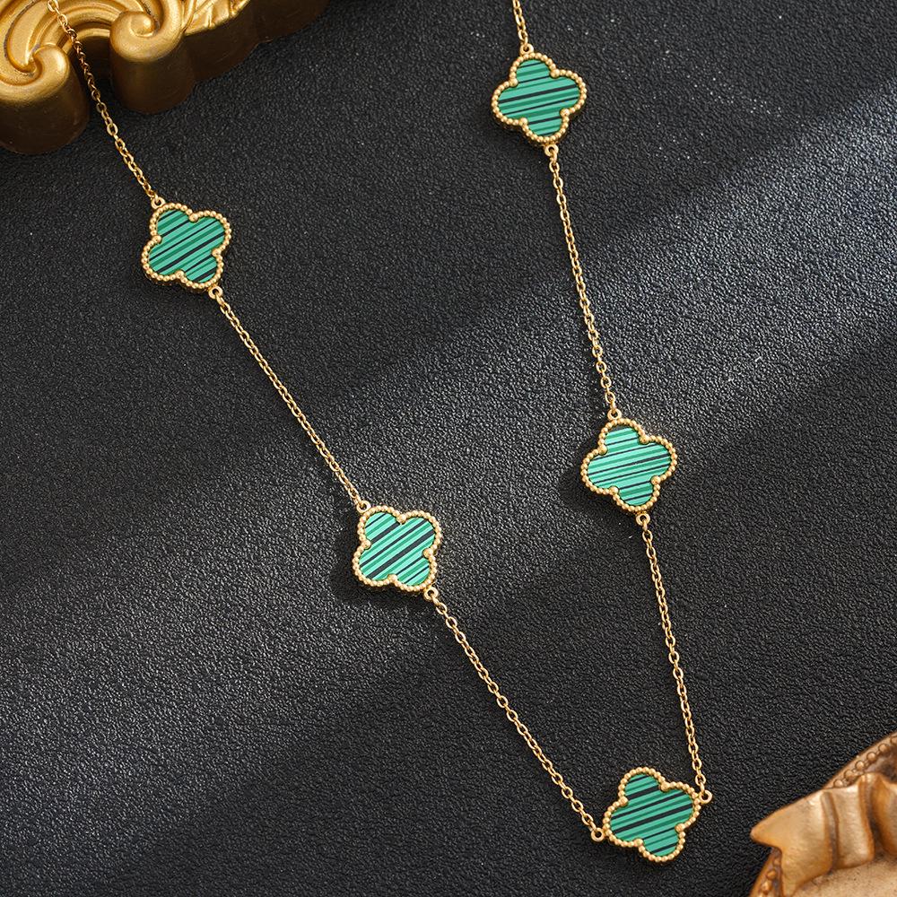 Szczęśliwy naszyjnik z czterolistną koniczyną, Stal tytanowa platerowana 18-karatowym złotem, Modny i wszechstronny koreański styl, Łańcuszek na obojczyk dla dziewcząt