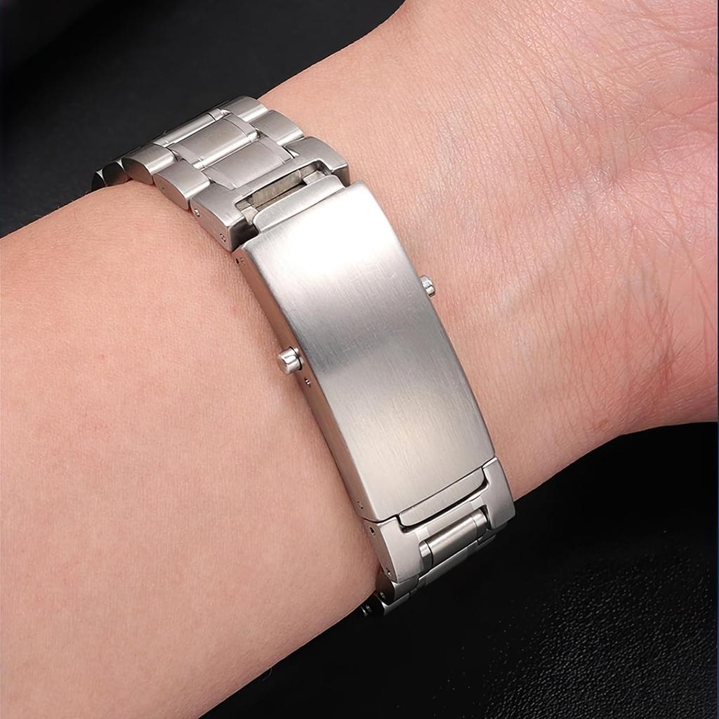 [HiCycle2] This is a 22mm wide, thick stainless steel watch bandbracelet compatible with 45.5mm Omega Planet Ocean Speedmaster watches.