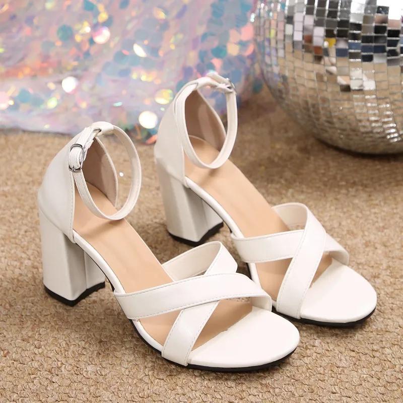 Fashion 2025 Summer Brand Elegant Women Office Sandals Fashion Hot Sale Med Chunky Heels Lady Elegant Dress Shoes Dress Sandals Women