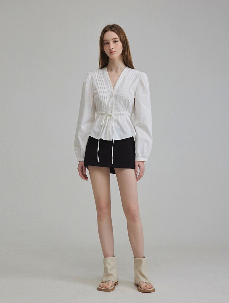 Teuwi Pintuck Line Blouse