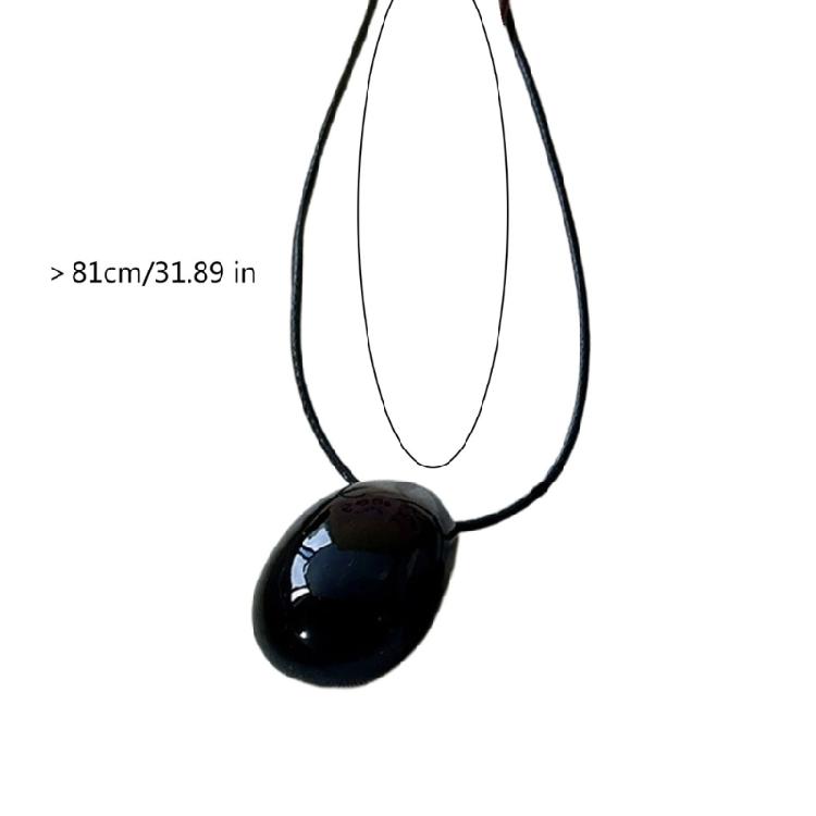 Women Modern Geometric Oval Pendant Necklace Adjustable Length Necklace Stylish Sweater Chain Perfect for Everyday Wear