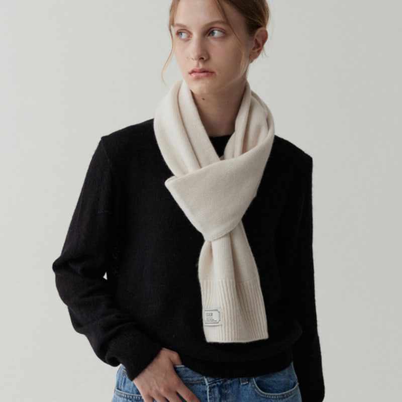 ODER hole cashwool muffler-ivory