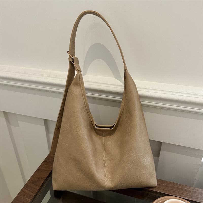 Bag Ladies 2025 New High Value Retro Shoulder Bag Summer Bucket Tote Bag