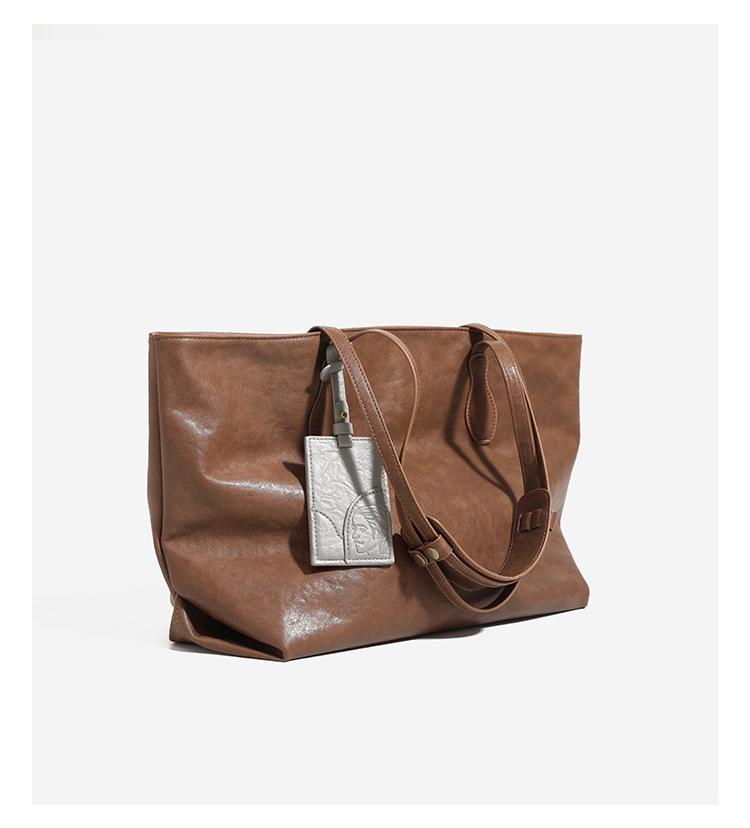 Genuine Leather Women's Tote Bag - Large Capacity, High-Quality, 2025 Commute Shoulder Bag