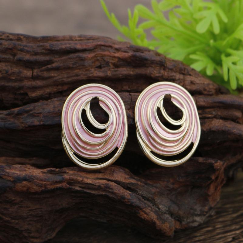 New Enamel Geometric Flower Stud Earrings Women's Fashion Simple Irregular Flower Summer Versatile Earrings