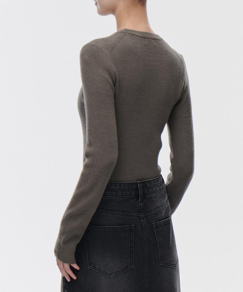 MUSINSA STANDARD WOMAN Women'S Ribbed Slim Crew Neck Knit [Taupe]