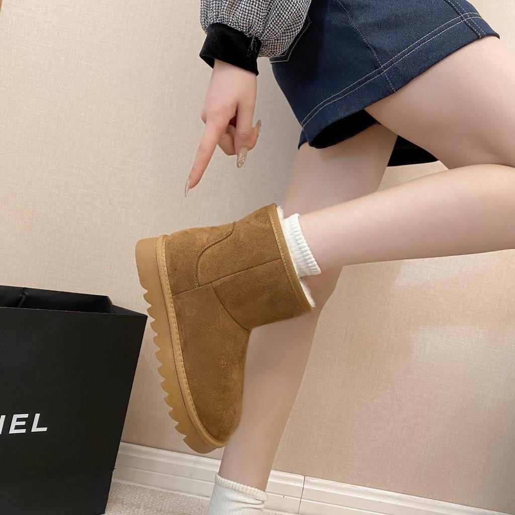 [Fanfna] Brotschuhe Schneestiefel Damen 2025 neu Herbst und Winter Samt verdickt rutschfest warm vielseitig Baumwollschuhe